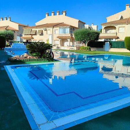 Casa De Buenos Dias Apartman Torrevieja Kültér fotó