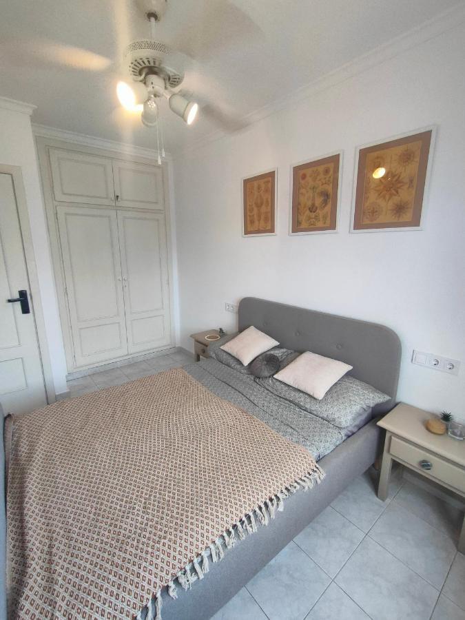 Casa De Buenos Dias Apartman Torrevieja Kültér fotó